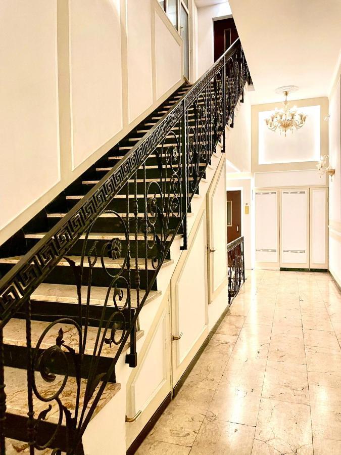 Affittacamere Piazza Di Spagna Prestige Petit Roma